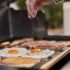 Εικόνα της Weber® Μαντεμένια Πλάκα Ψησίματος Full Size Για Genesis 300 - Με Σύστημα Διαχείρισης Λίπους