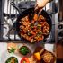 Εικόνα της Μαντεμένιο Wok Chef Collection 31.75 εκ.